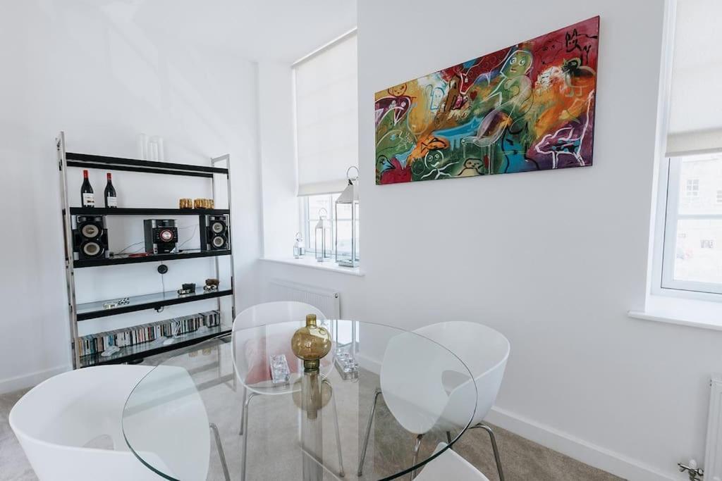 Bobbin Row - Grade 2 Listed Property With A Beautiful Design With Access To Leeds Лидс Экстерьер фото