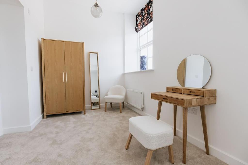 Bobbin Row - Grade 2 Listed Property With A Beautiful Design With Access To Leeds Экстерьер фото