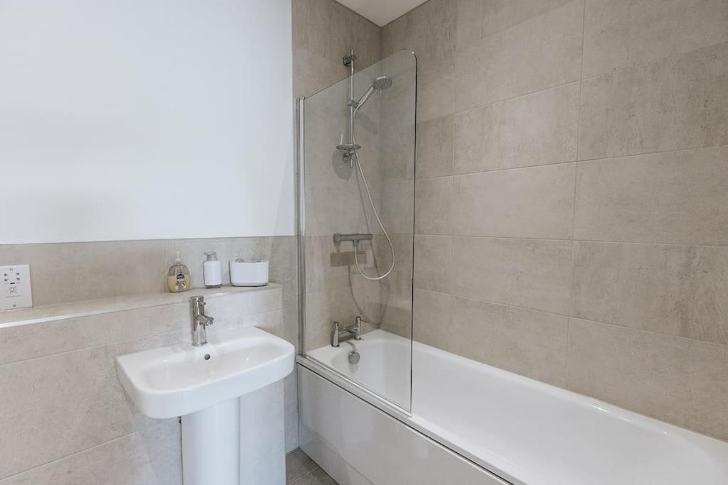 Bobbin Row - Grade 2 Listed Property With A Beautiful Design With Access To Leeds Экстерьер фото